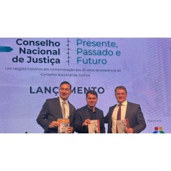 Deputado Alexandre Curi (PSD) representa Assembleia Legislativa do Paraná em evento que celebra 20 anos do CNJ